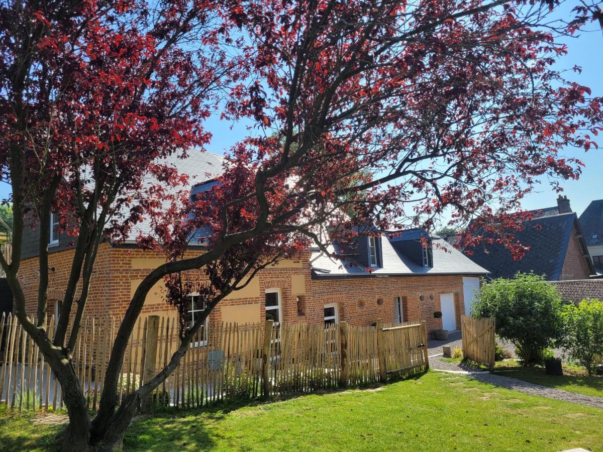 Bed and Breakfast Les Fabulettes Auffay Экстерьер фото