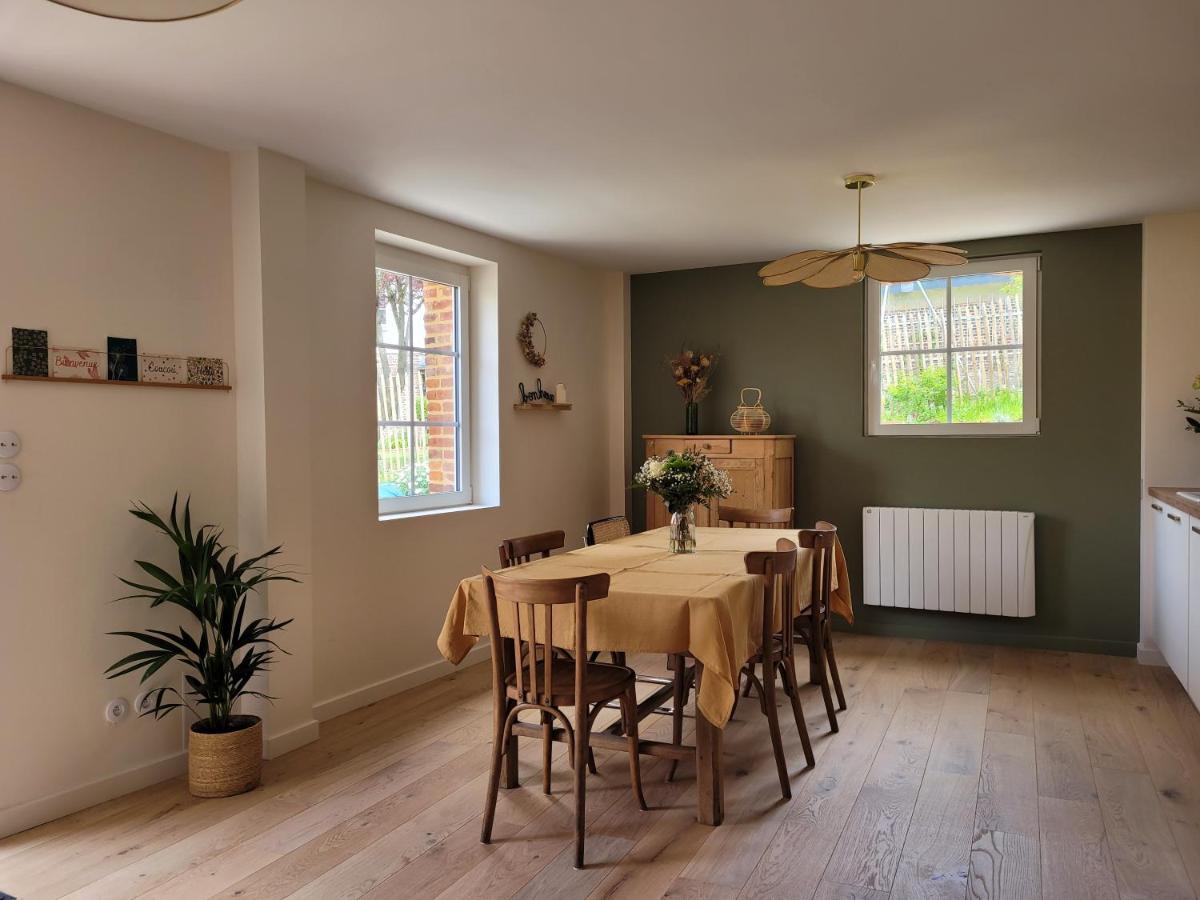 Bed and Breakfast Les Fabulettes Auffay Экстерьер фото